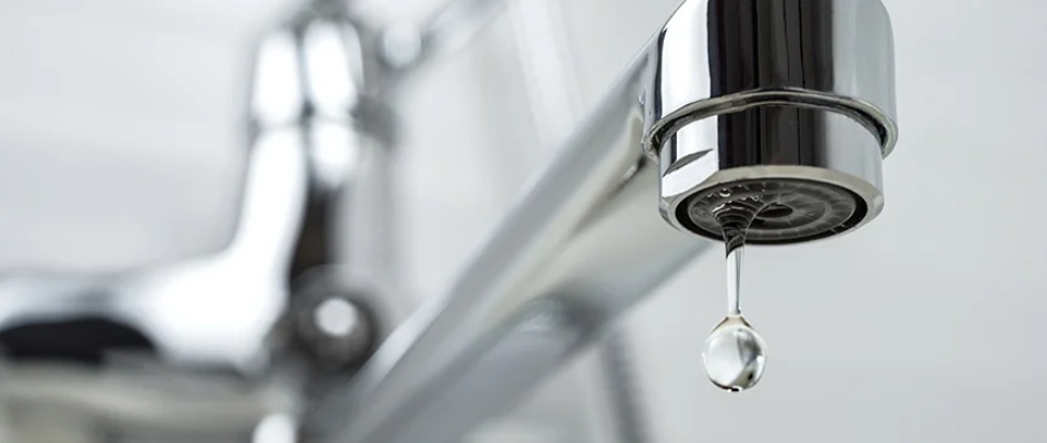 LEaking-faucet_860x480