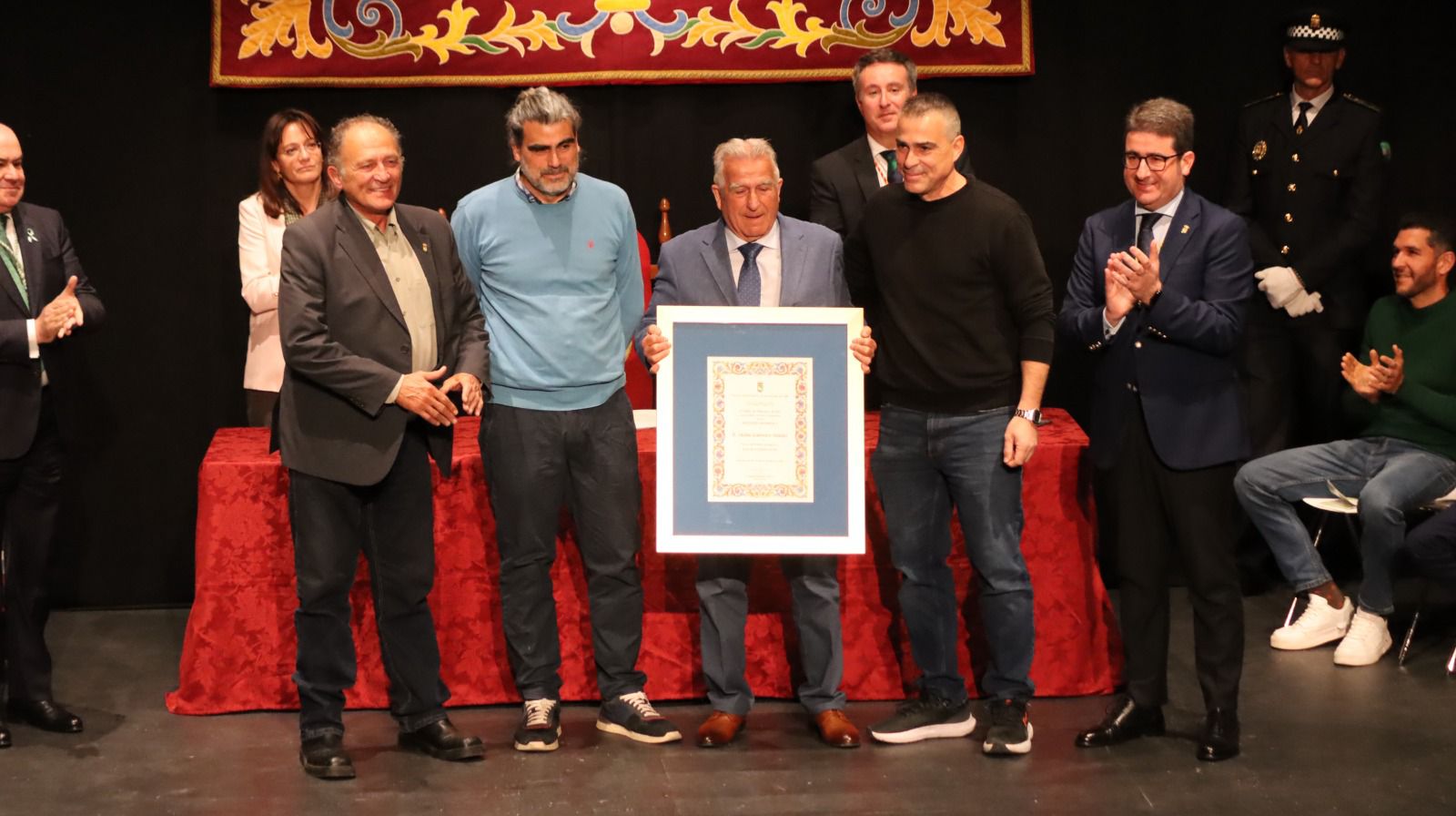 641504390_1371094005048242_2885524708519288565_n